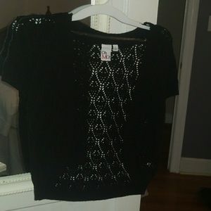 Cropped short sleeve sweater